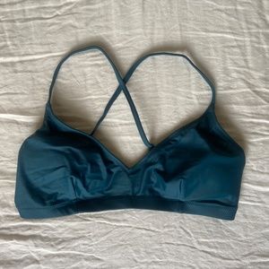 Girlfriend Collective swim Venice bikini top in Sea